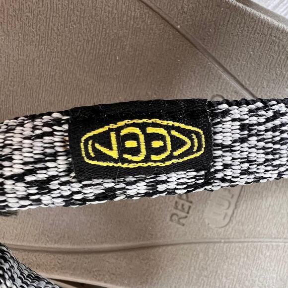 Keen Shoes Womens Size 9 Harvest Lightweight Flip Flop Sandals Outdoor - Picture 5 of 15